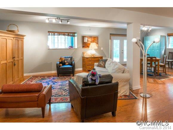 25 Woodmere Drive - Photo 21