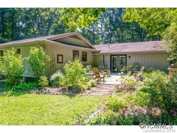 25 Woodmere Drive - Photo 22