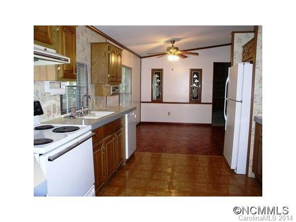 122 Crest Hill Road - Photo 5