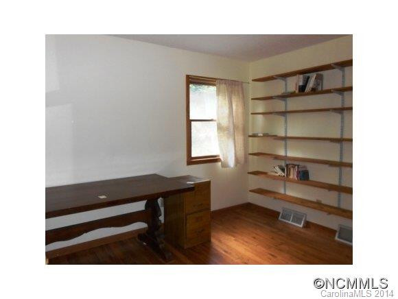 1863 BARNARD - Photo 21