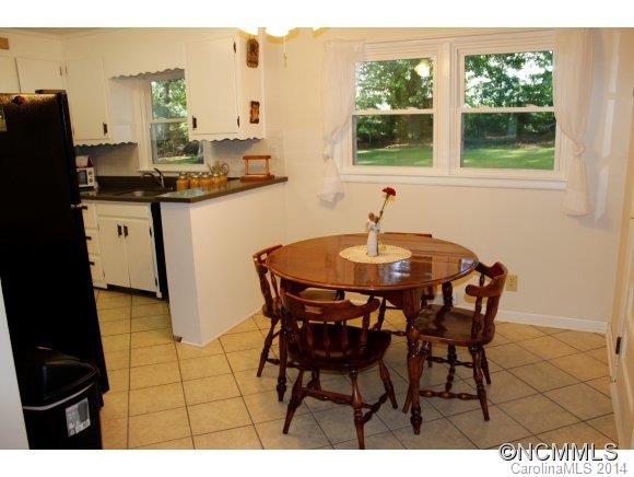 107 Barnett St - Photo 10