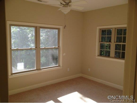 138 Fiddlers Lane - Photo 8