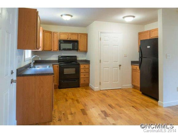 2 Border Street - Photo 8