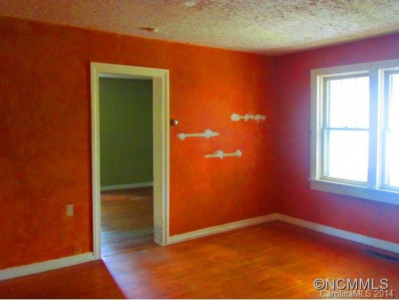 5 West Buncombe School Road - Photo 5