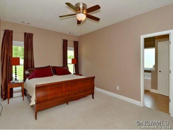 106 MOOREHILL DRIVE - Photo 17