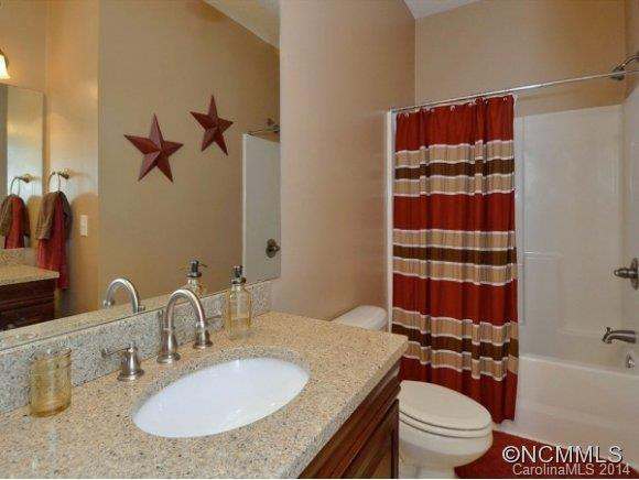 106 MOOREHILL DRIVE - Photo 23