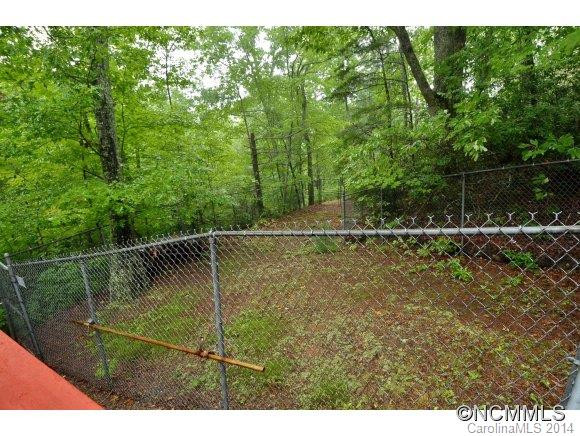 1009 Mount Chalet Road - Photo 14