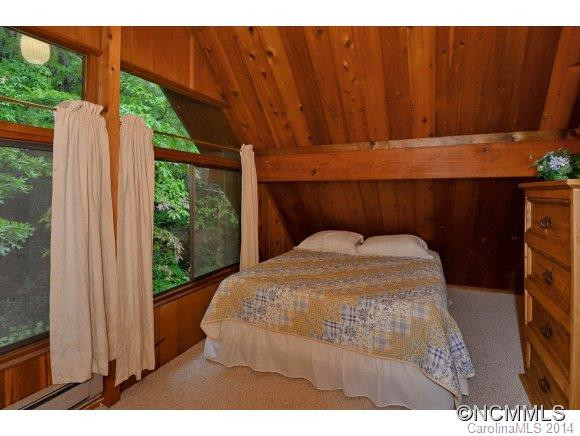 1009 Mount Chalet Road - Photo 9