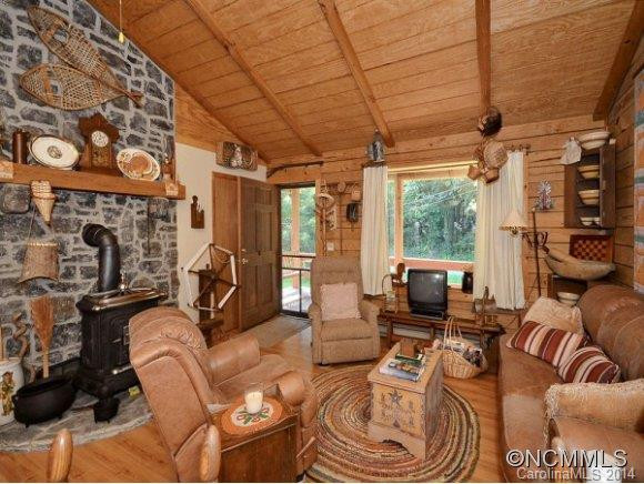 155 RUSTIC HEIGHTS - Photo 5