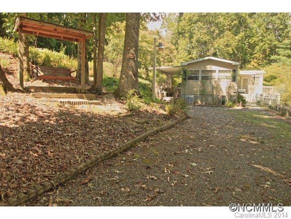 7 Maple Drive
