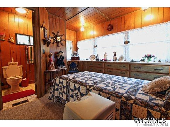 7 Maple Drive - Photo 13