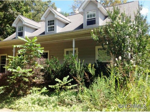 45 Evening Shade Dr