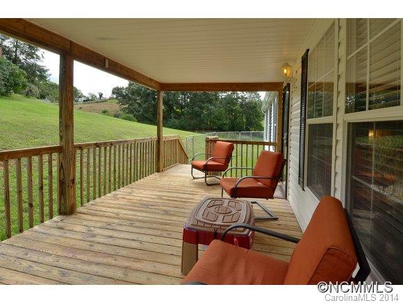 156 Over Hill Road - Photo 4