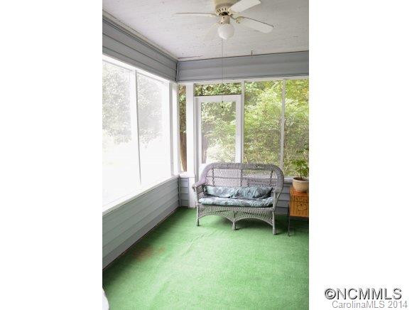 1001 Hebron Road - Photo 3