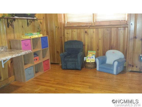 17 Deanwood Circle - Photo 12