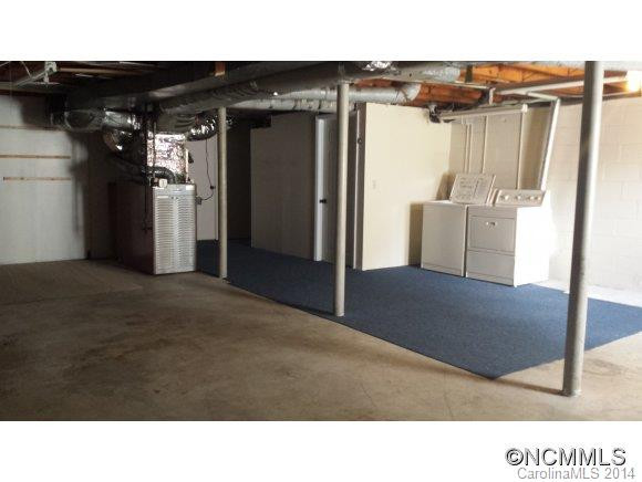 17 Deanwood Circle - Photo 14