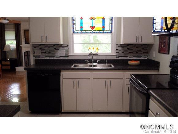17 Deanwood Circle - Photo 4