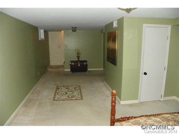 17 Deanwood Circle - Photo 9