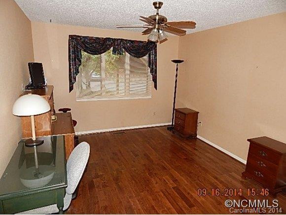 401 White Oak - Photo 9