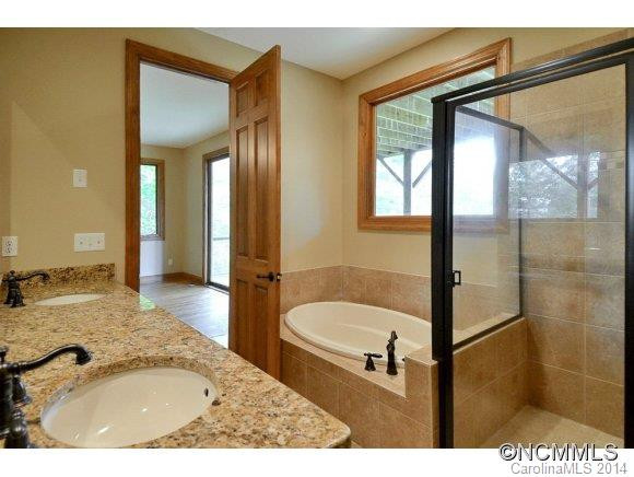 199 Lakeside Drive - Photo 10