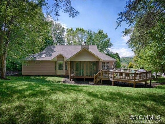81 EASTMOOR DRIVE - Photo 2