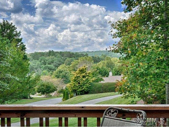 81 EASTMOOR DRIVE - Photo 3