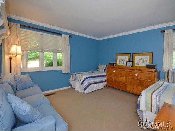 416 SABINE DRIVE - Photo 13
