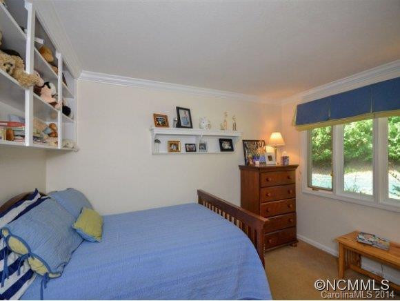 416 SABINE DRIVE - Photo 14