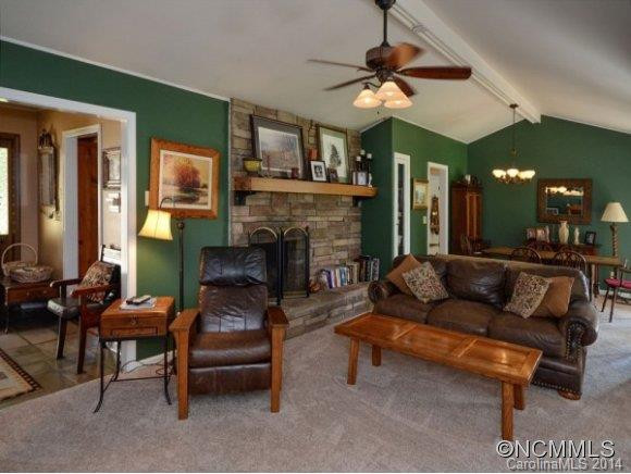 416 SABINE DRIVE - Photo 4