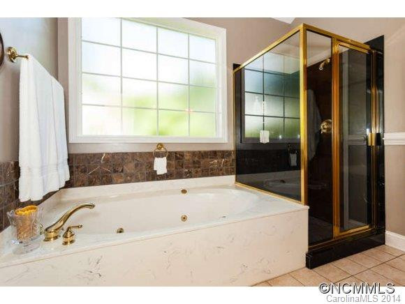 10 RIDGEWOOD AVE - Photo 12