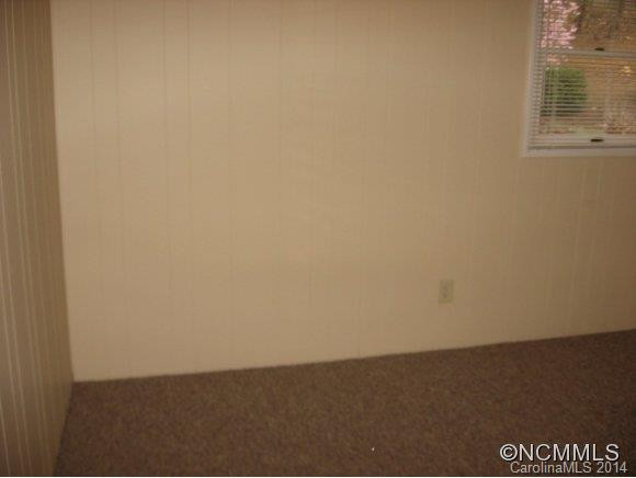 210 Indian Trail - Photo 12