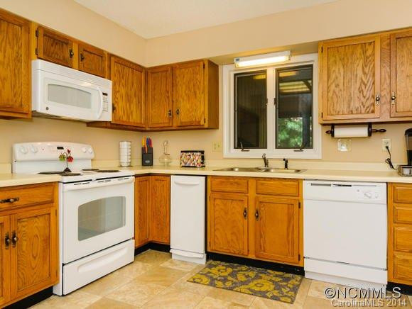 112 Pebble Creek Drive - Photo 11