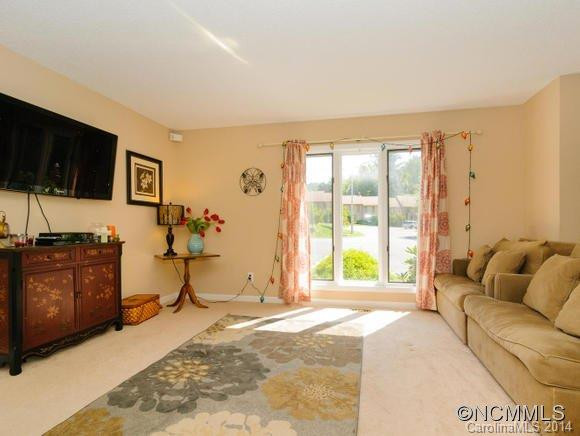 112 Pebble Creek Drive - Photo 5