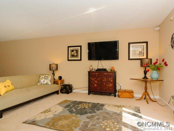 112 Pebble Creek Drive - Photo 6