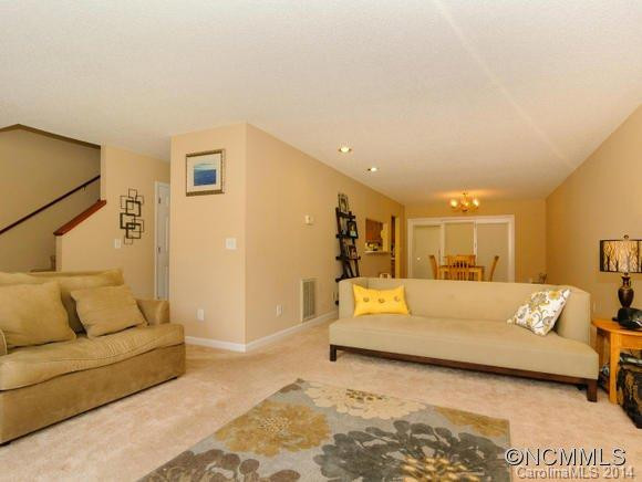 112 Pebble Creek Drive - Photo 7