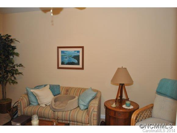 246 Wiltshire Circle - Photo 20