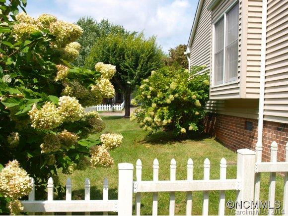 8 Westminster - Photo 22