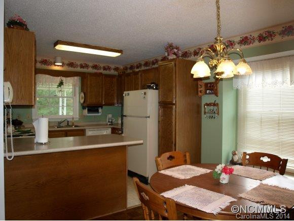 8 Westminster - Photo 4