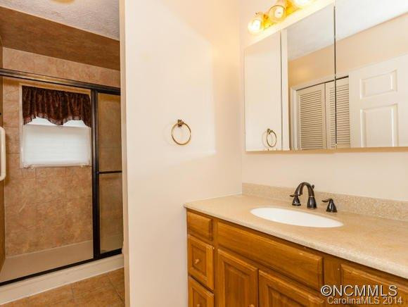 2 Pine Meadow Drive - Photo 11