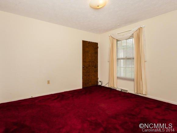 2 Pine Meadow Drive - Photo 15