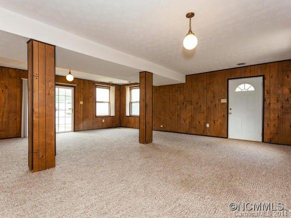 2 Pine Meadow Drive - Photo 16