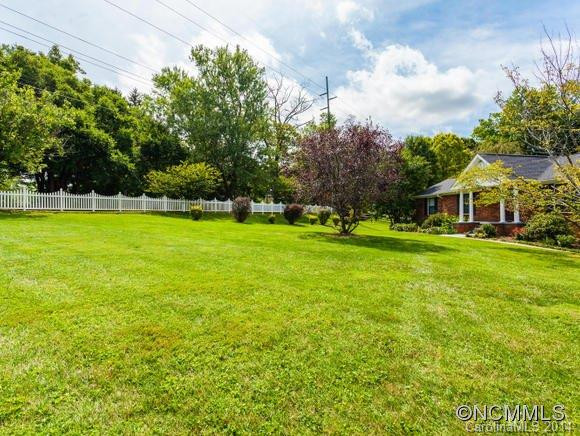 2 Pine Meadow Drive - Photo 21