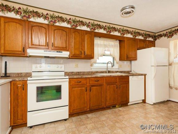 2 Pine Meadow Drive - Photo 7
