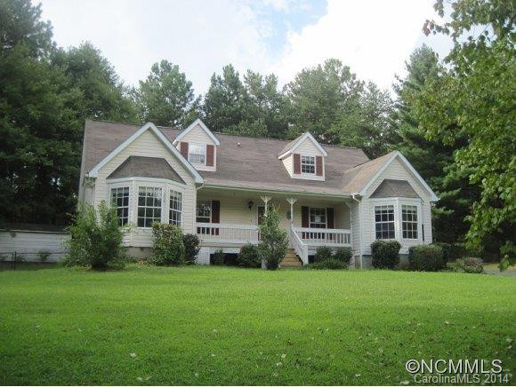 102 Ashlyn Lane