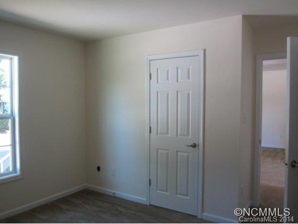 11 Walton - Photo 4