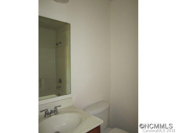 11 Walton - Photo 5