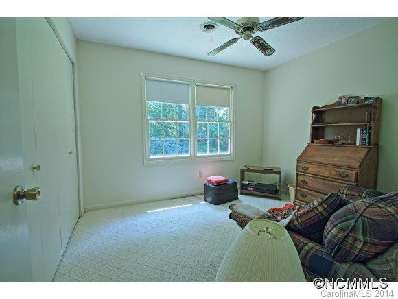 292 Resada Drive - Photo 13
