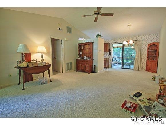 292 Resada Drive - Photo 8