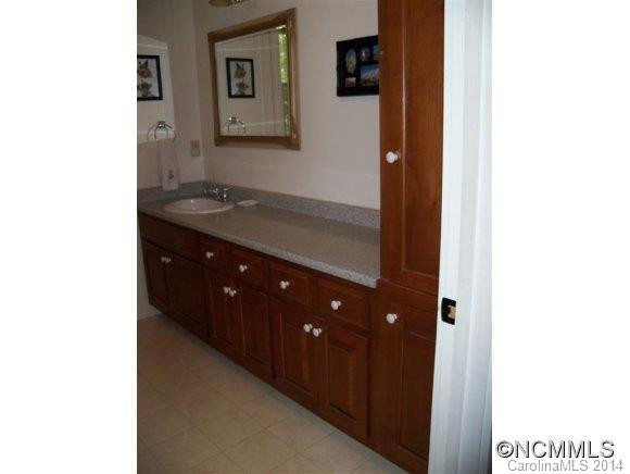 132 Forest Lane - Photo 11
