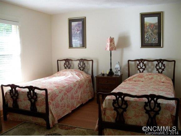 132 Forest Lane - Photo 12